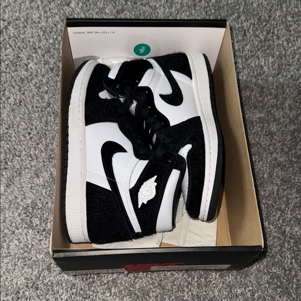 Jordan 1 Twist Women’s 6